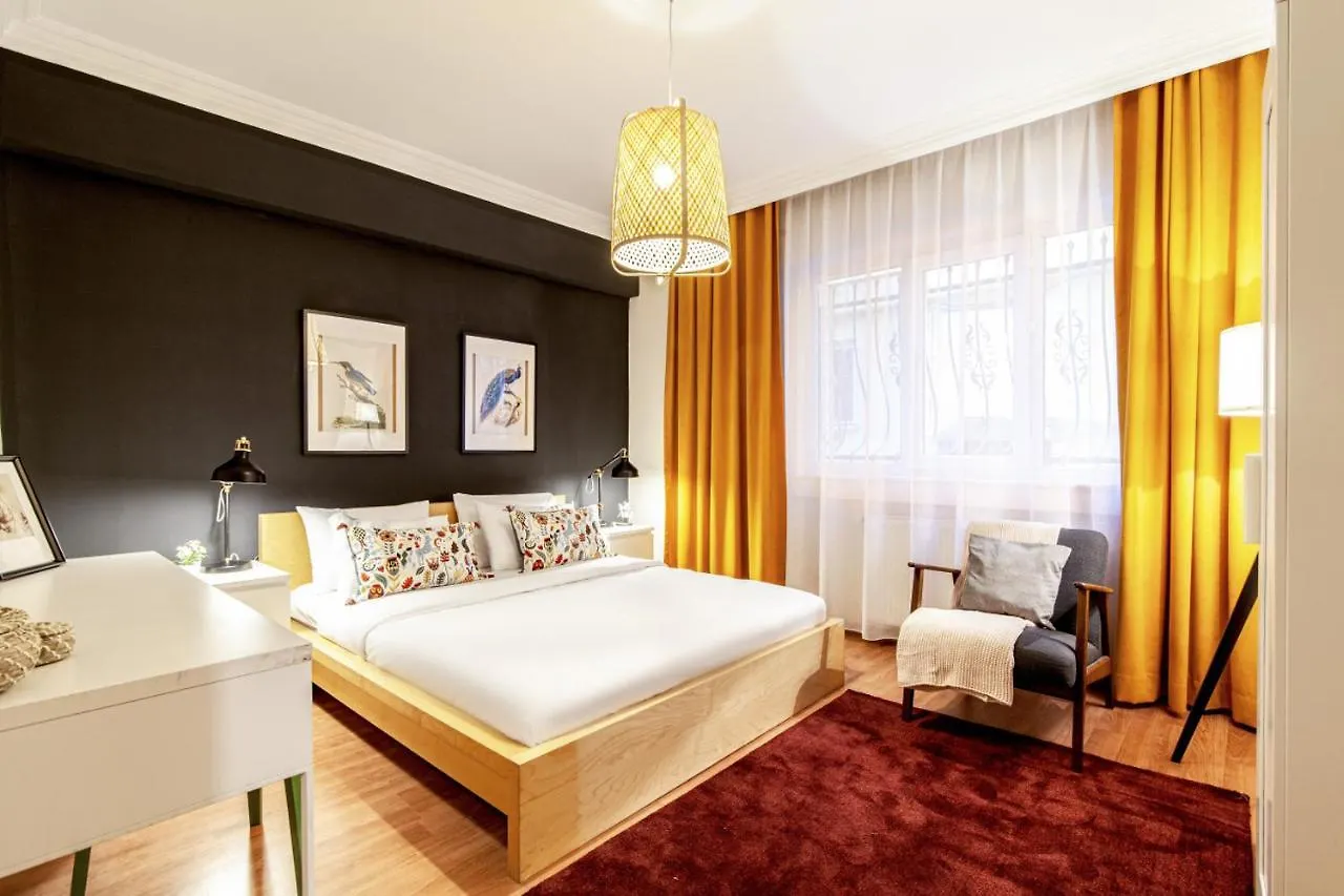 Central And Convenient Flat In Sisli Apartment Istanbul