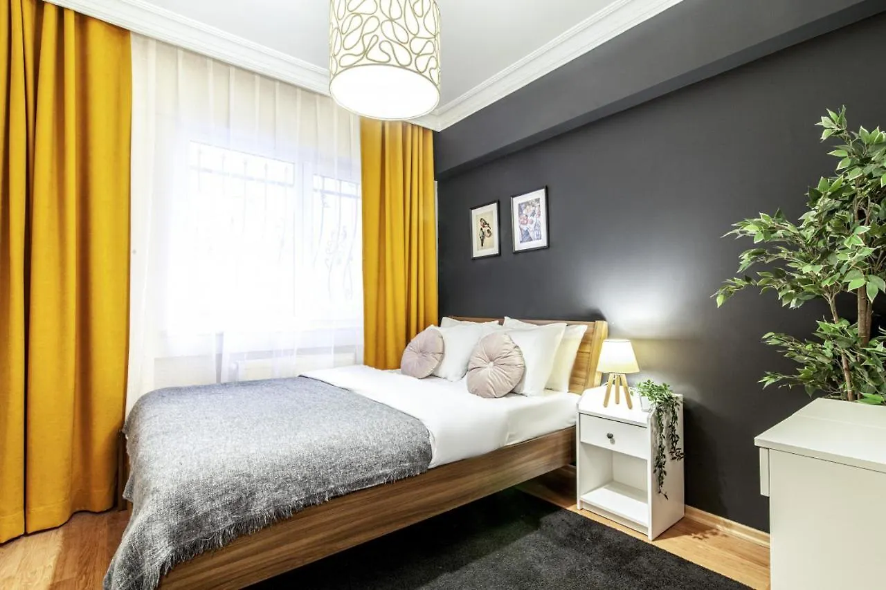 Central And Convenient Flat In Sisli Apartment Istanbul