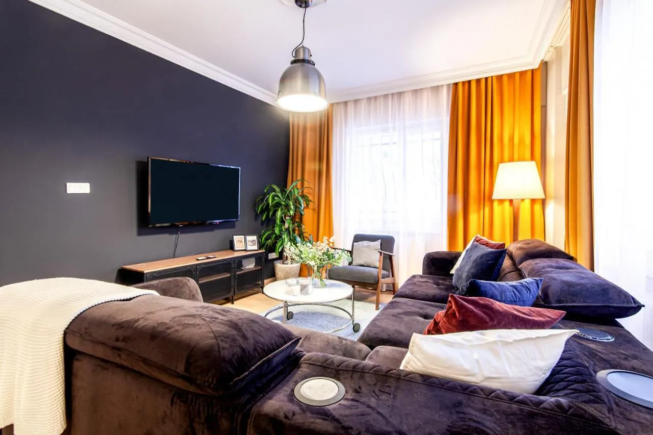 Central And Convenient Flat In Sisli Apartment Istanbul